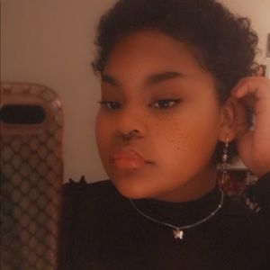 Meet your Posher, Ashlyn